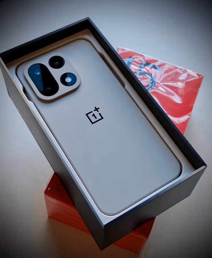 OnePlus 15 512GB,16gb (Sandstorm)